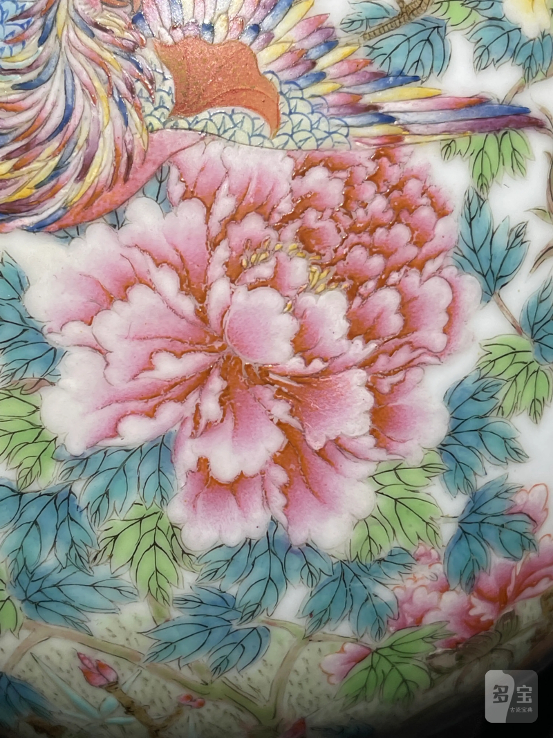 70年代 粉彩凤凰牡丹纹双耳蒜头瓶 - 图8